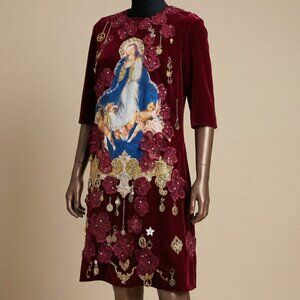 👑🪞Luxury Designer Couture Runway Burgundy Velvet Embroidered Beaded Gown Dress